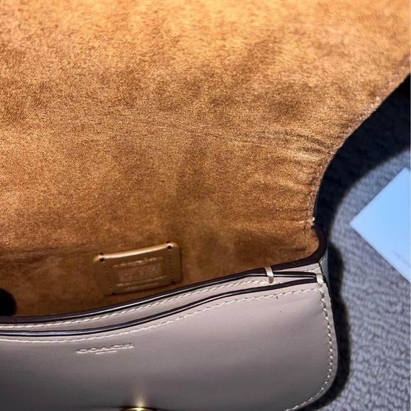 Coach Crossbody/Saddle belt bag In Colorblock With Snakeskin Detail - Picture 8 of 16